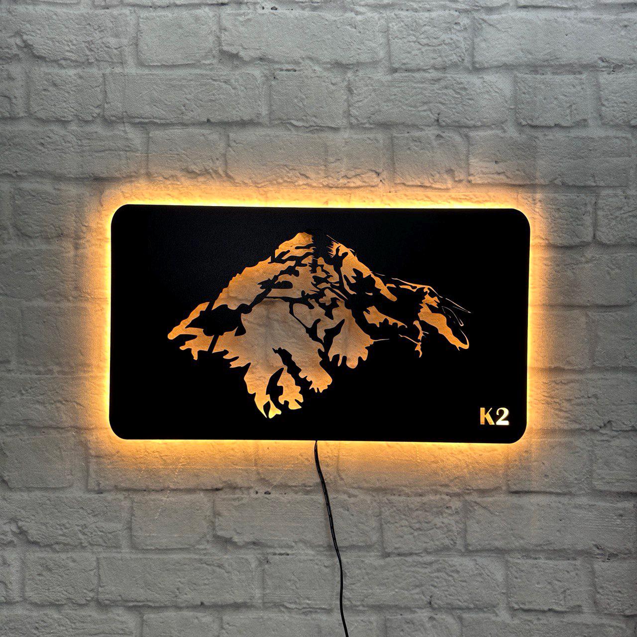Wanddeko K2 aus Holz – Geschenk für Bergsteiger – Himalaya Achttausender Wandbild – Deko für Naturfreunde & Bergwanderer