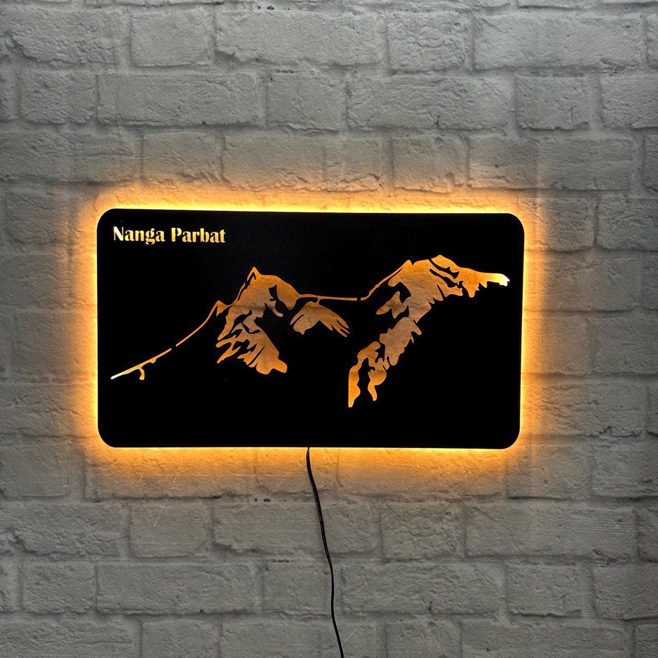 Wanddeko Nanga Parbat aus Holz – Geschenk für Bergsteiger – Himalaya Achttausender Wandbild – Deko für Naturfreunde & Bergwanderer