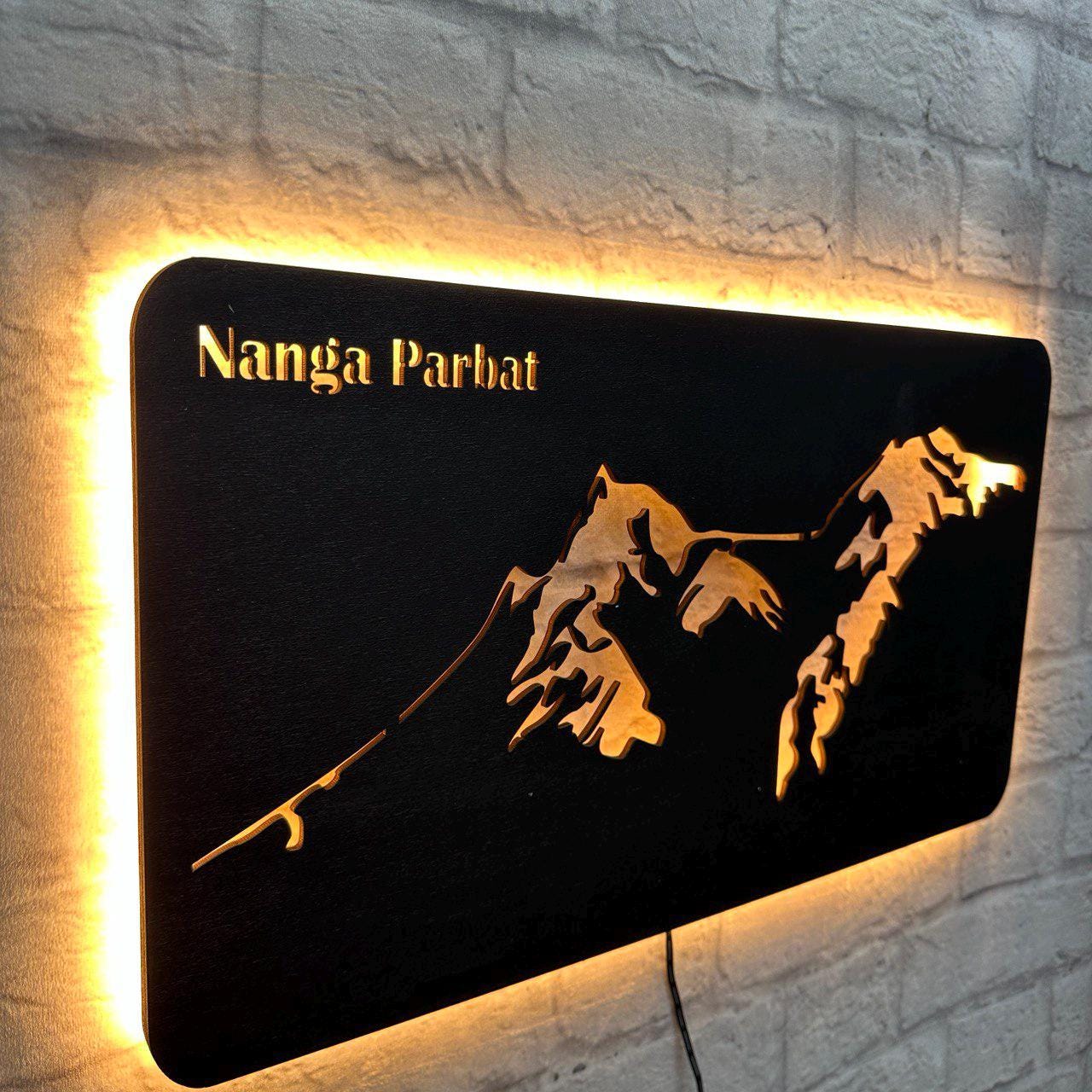 Wanddeko Nanga Parbat aus Holz – Geschenk für Bergsteiger – Himalaya Achttausender Wandbild – Deko für Naturfreunde & Bergwanderer