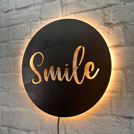 Smile Holzschild 3D Schriftzug mit LED Beleuchtung Geschenk für Geburtstag Wohndeko Wanddeko Kinderzimmerdeko Wandkunst