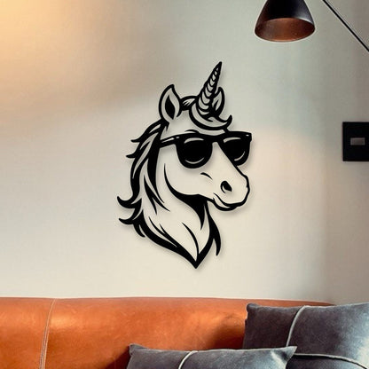 Einhorn-Wanddeko aus Holz stillvolles Einhorn mit Sonnenbrille Holzschild zum Aufkleben Klebepads Modernes Wandbild Geburtstagsgeschenk
