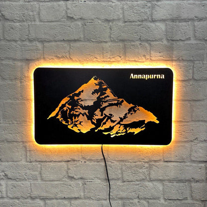Wanddeko Annapurna aus Holz – Geschenk für Bergsteiger – Himalaya Achttausender Wandbild – Deko für Naturfreunde & Bergwanderer