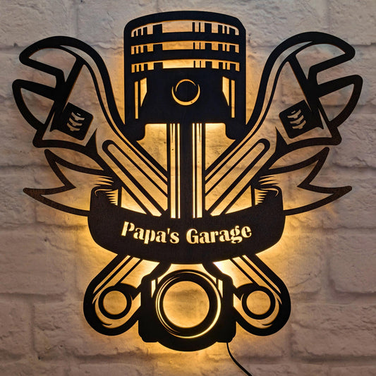 Wanddeko „Papa’s Garage“ – personalisierte Wanddekoration aus Holz – Werkstattschild als Geschenk für Papa, Männer & Schrauber